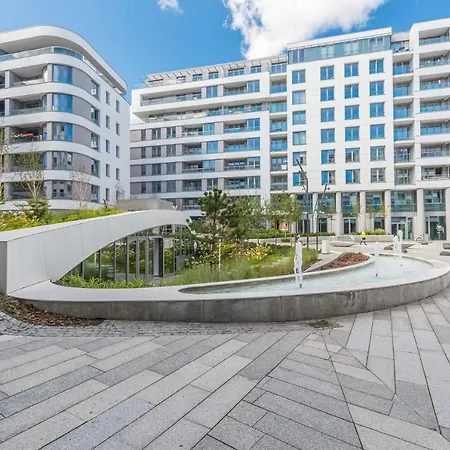 Apartament Na Placu Unii グディニャ